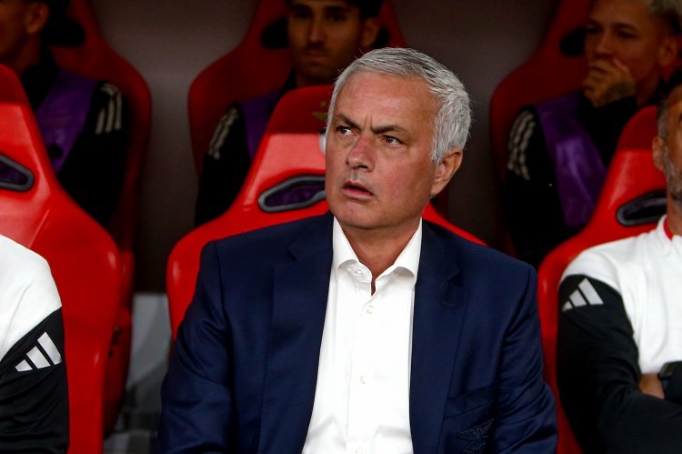 早报:还剩一轮,悬念依然都在!