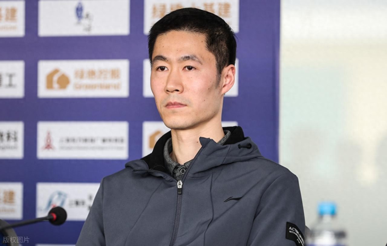 多哈球星挑战赛落幕！两位中国人夺得单打冠军，周启豪迎来大爆发