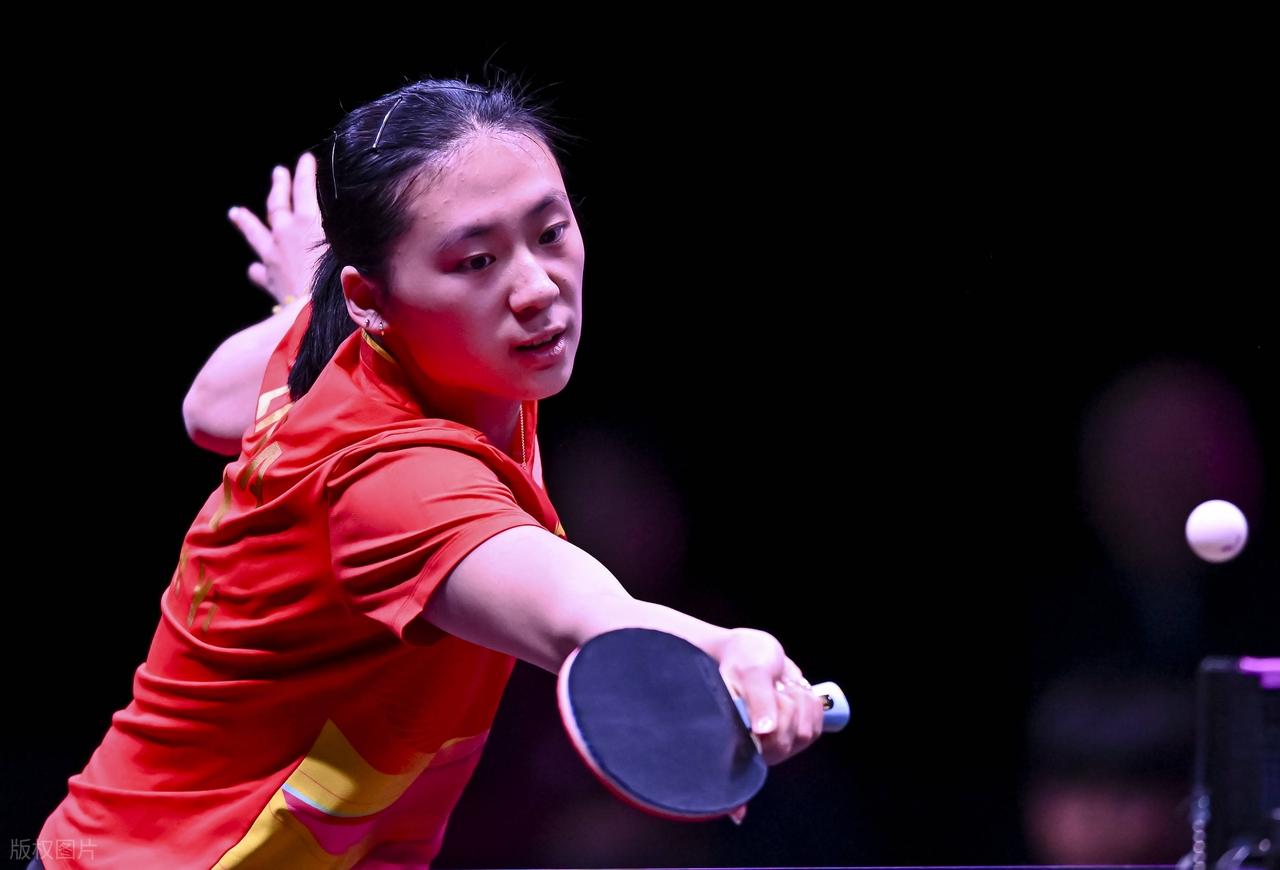 多哈球星挑战赛落幕!两位中国人夺得单打冠军,周启豪迎来大爆发