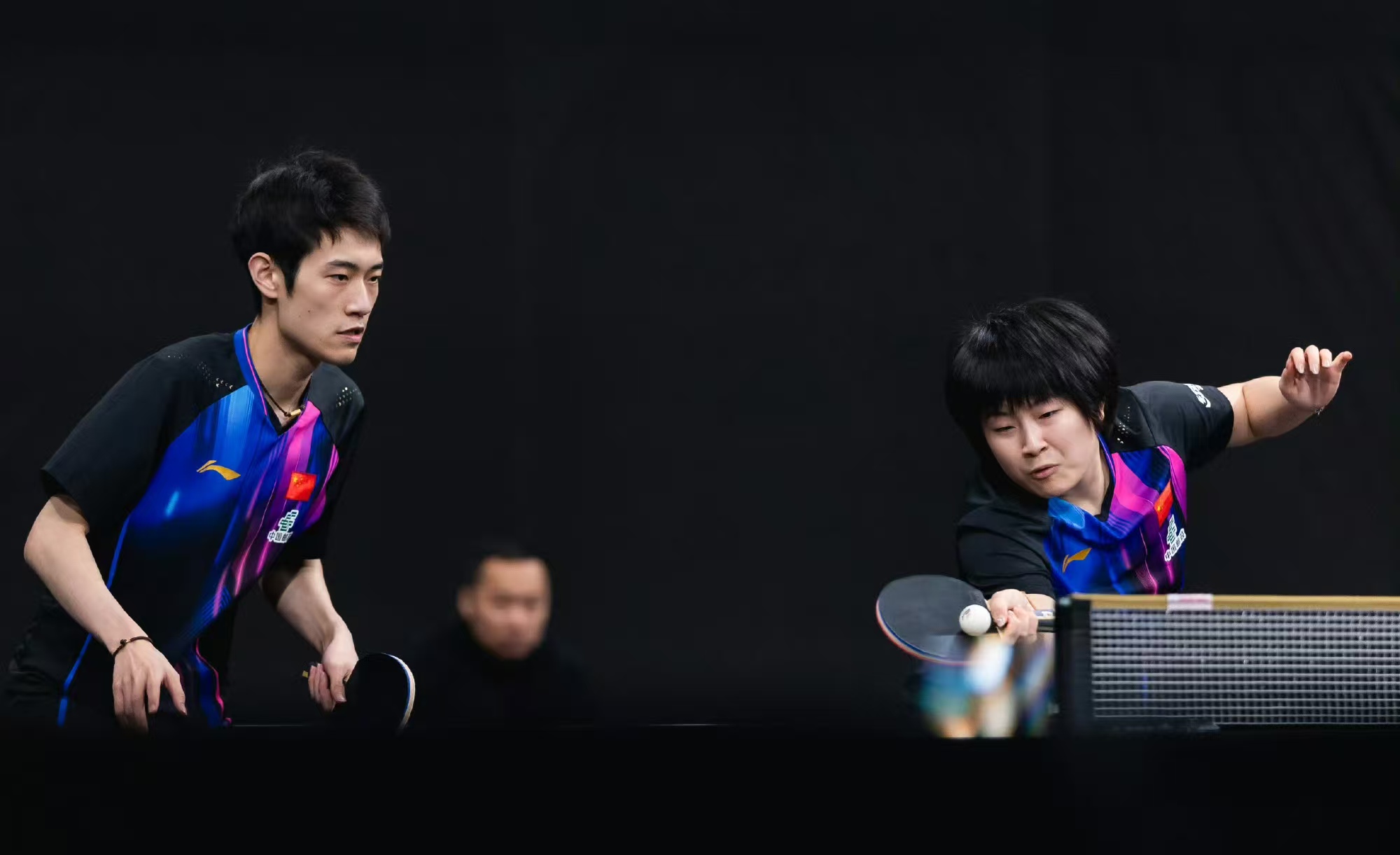 多哈球星挑战赛落幕!两位中国人夺得单打冠军,周启豪迎来大爆发