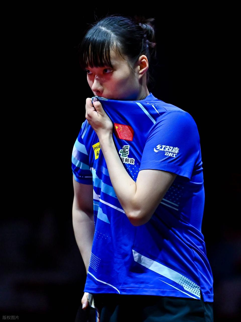 多哈球星挑战赛落幕!两位中国人夺得单打冠军,周启豪迎来大爆发