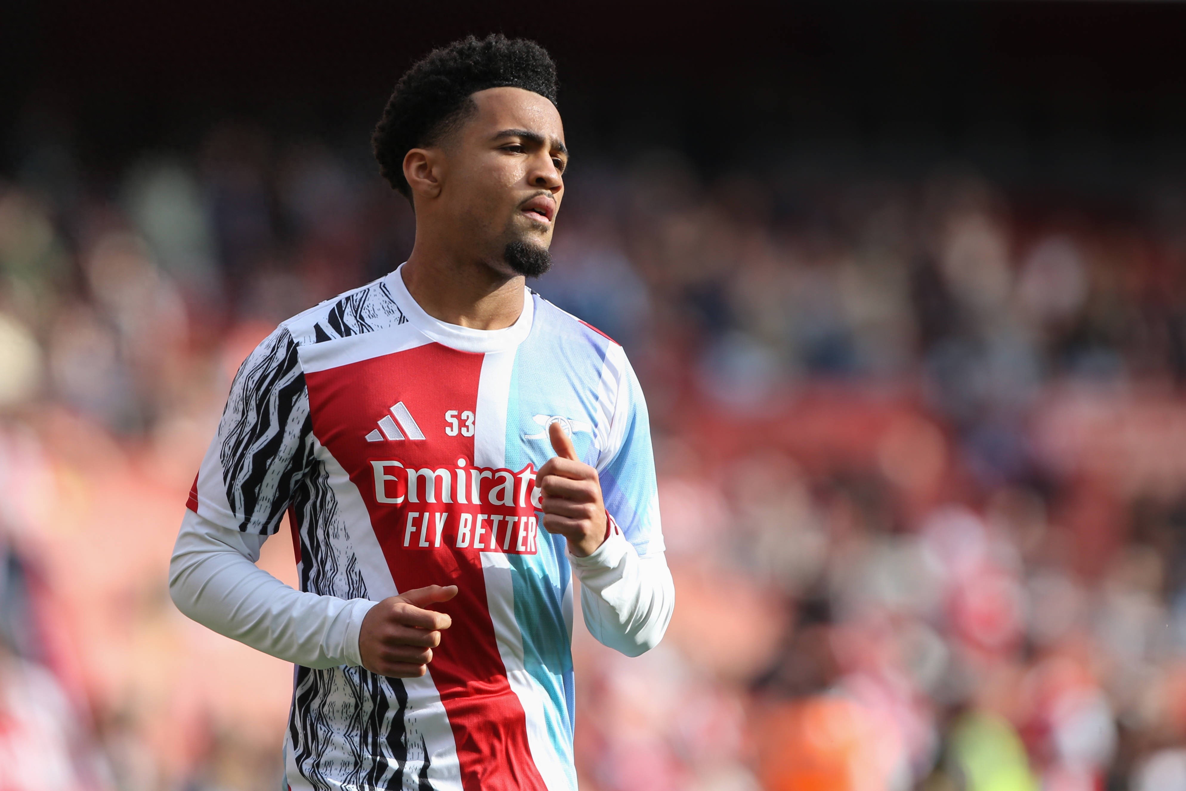 TA：枪手若夺英超恩瓦内里可获奖牌；枪手希望他得到德泽尔比教导