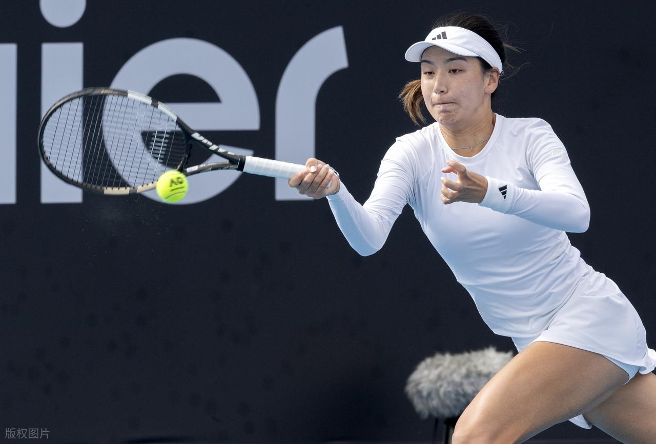 澳网爆大冷:卫冕冠军疯狂逆转,王欣瑜对手出炉,中国军团4胜4负