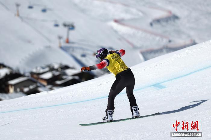 “幸运”女孩拥青拉姆:从雪域高原“滑”向米兰