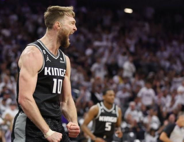 猛龙对小萨博尼斯感兴趣? 3届篮板王在猛龙有用武之地?