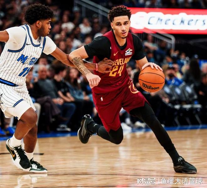 骑士完胜!米切尔36+9全队第一,班凯罗27分12罚,湖人弃将也立功