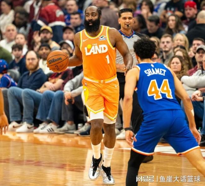 骑士赢球还存隐患,哈登创纪录!米切尔赛后摊牌,湖人旧将被认可