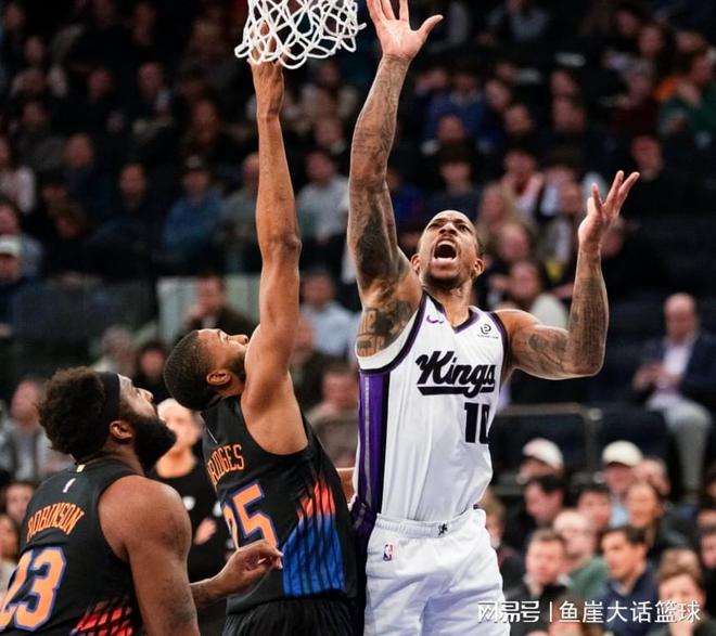 大胜!布伦森28+4德罗赞34+5,湖人旧将大拉胯,威少14+5全队最低