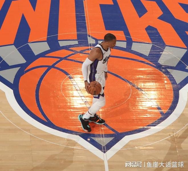 大胜!布伦森28+4德罗赞34+5,湖人旧将大拉胯,威少14+5全队最低