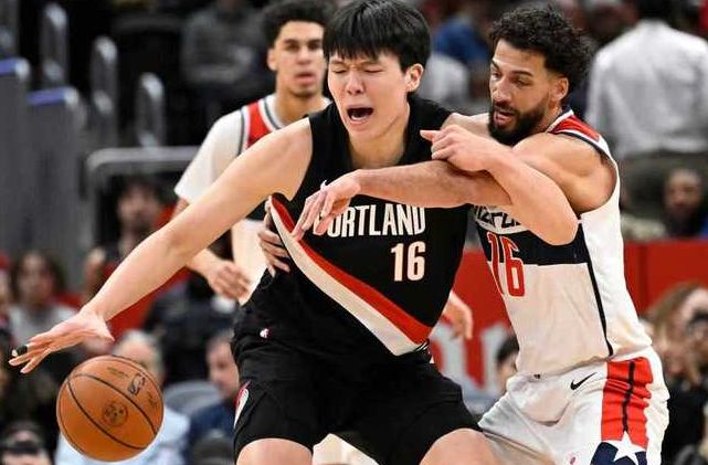 杨瀚森生涯新高,开拓者输奇才,萨尔29+12+6帽!一战看清6名球星